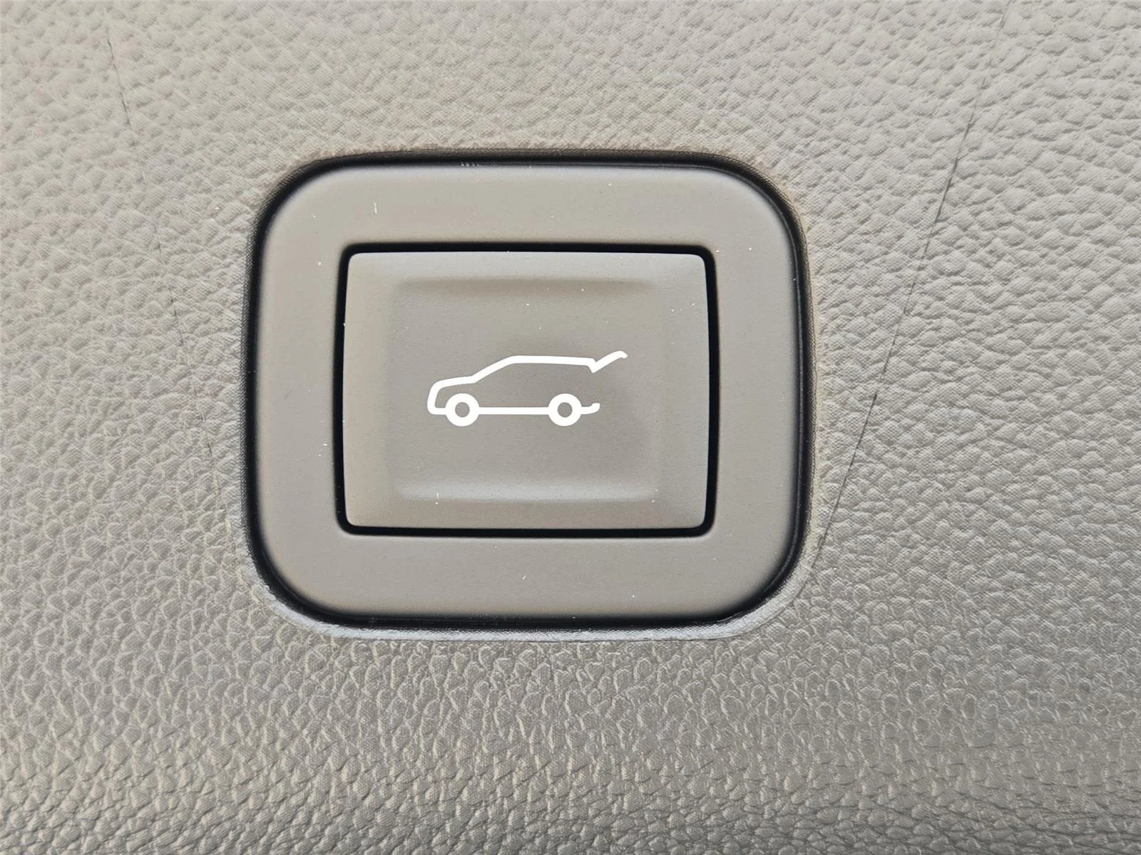 2026 Cadillac Escalade ESV Sport - Photo 32