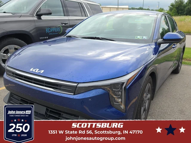 2025 Kia K4 LXS