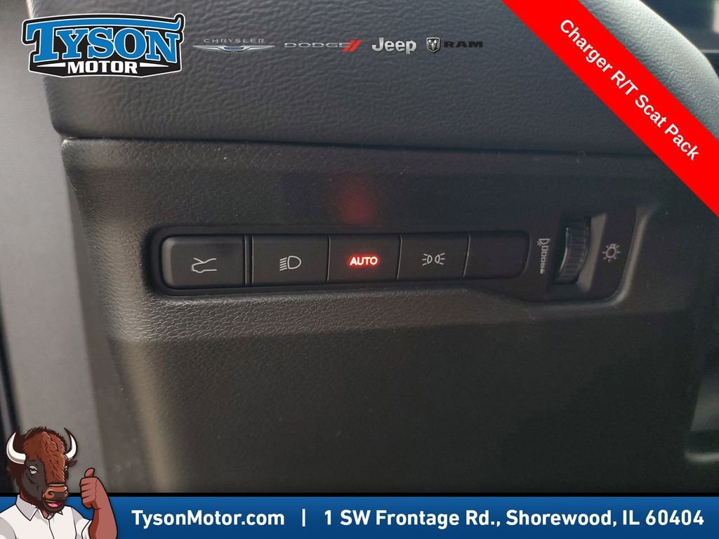 New 2026 Diamond Black Crystal Pearlcoat Dodge Scat Pack Plus image 17