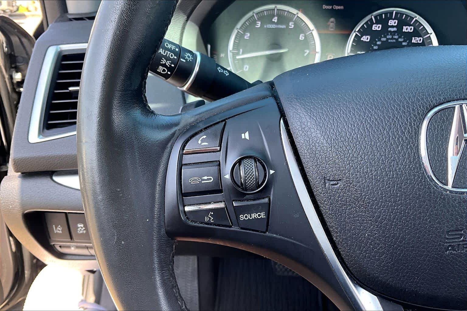 Used 2015 Crystal Black Pearl Acura V6 Tech image 21