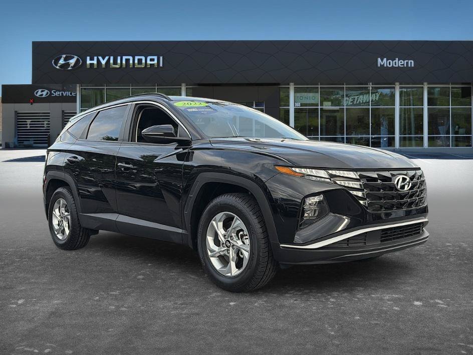 Used 2022 Phantom Black Hyundai SEL image 3