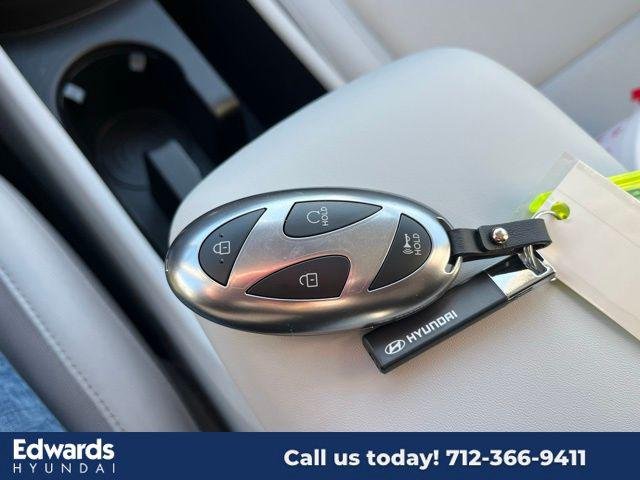 New 2025 Gray Hyundai SEL Convenience AWD image 31