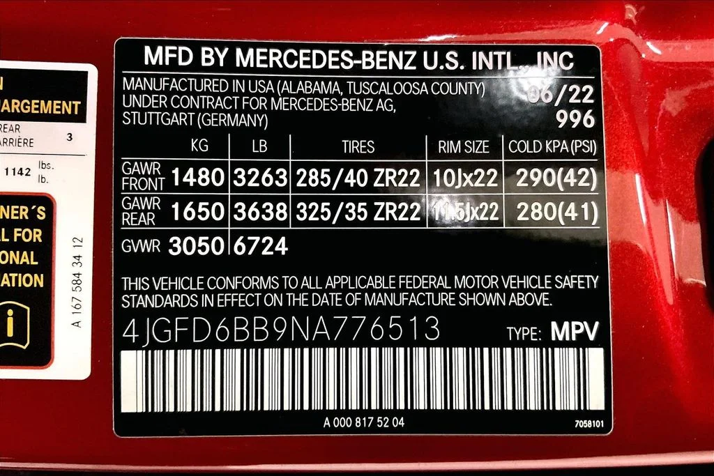 Used 2022 Red Mercedes-Benz GLE 53 AMG® image 35