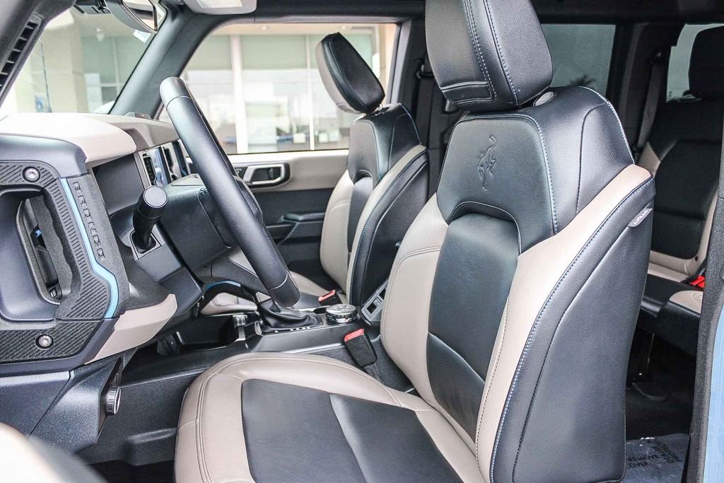 Used 2024 Gray Ford Wildtrak image 18