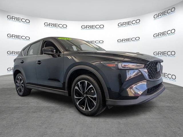 2023 Mazda CX-5 S Premium package