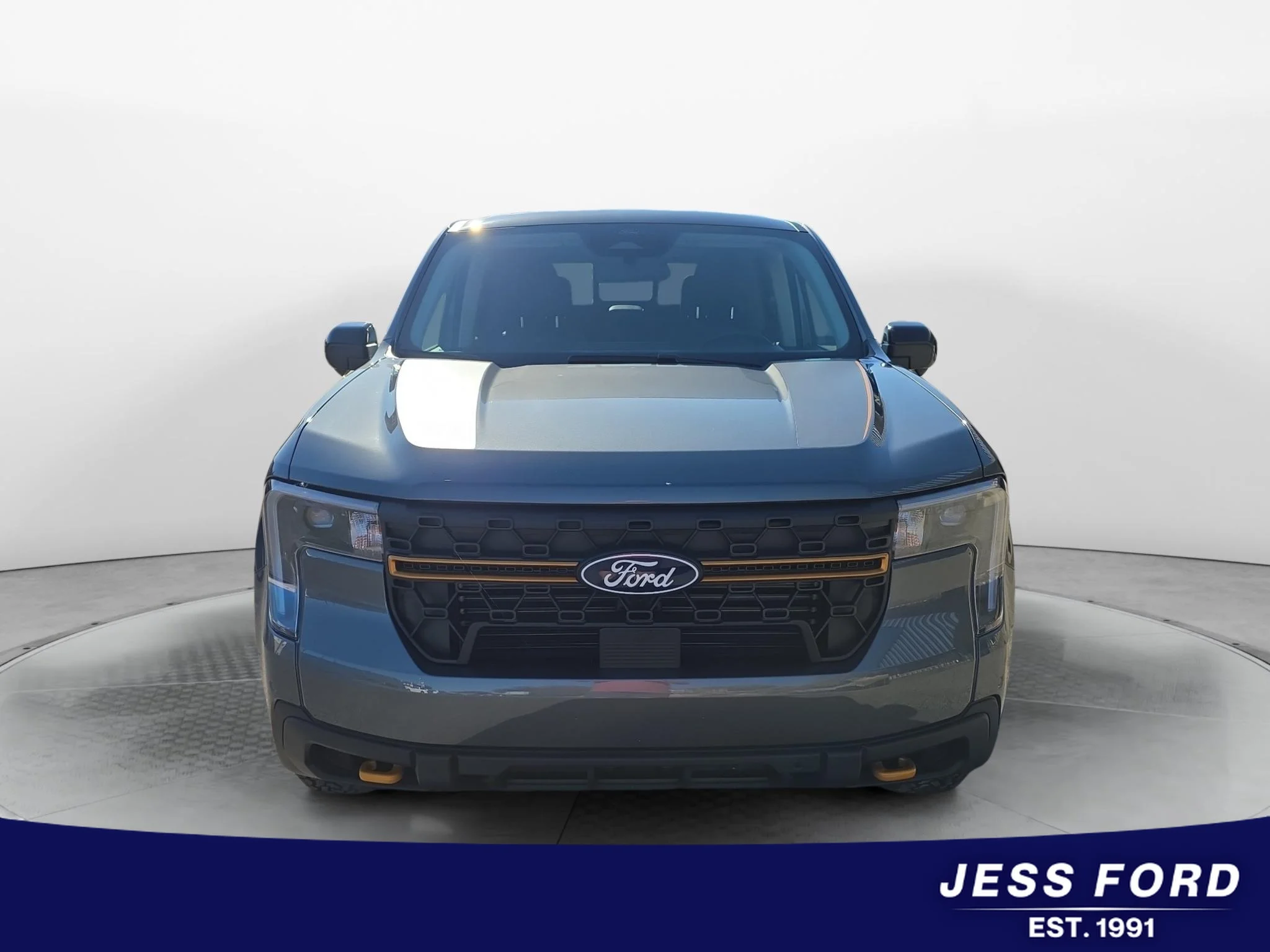 New 2026 Carbonized Gray Metallic Ford Tremor® image 8