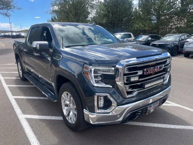 Used 2021 Blue GMC SLT image 2