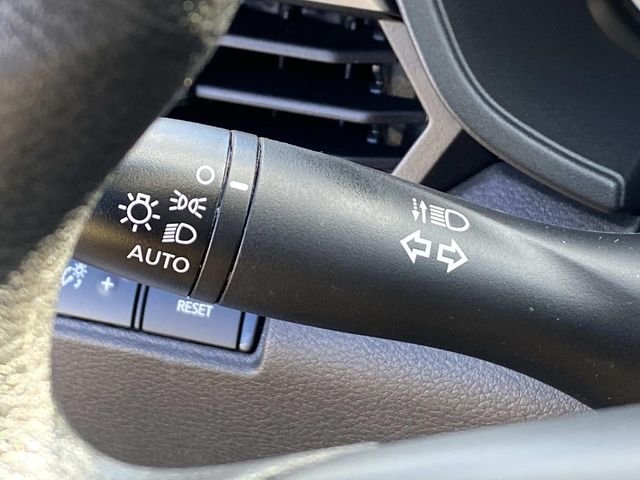 Used 2024 White Nissan 2.5 SV image 18