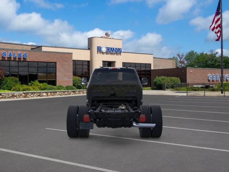 New 2026 Agate Black Metallic Ford F-550® XL image 27