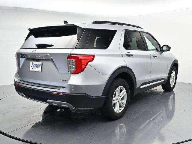 Used 2024 Silver Ford XLT image 8