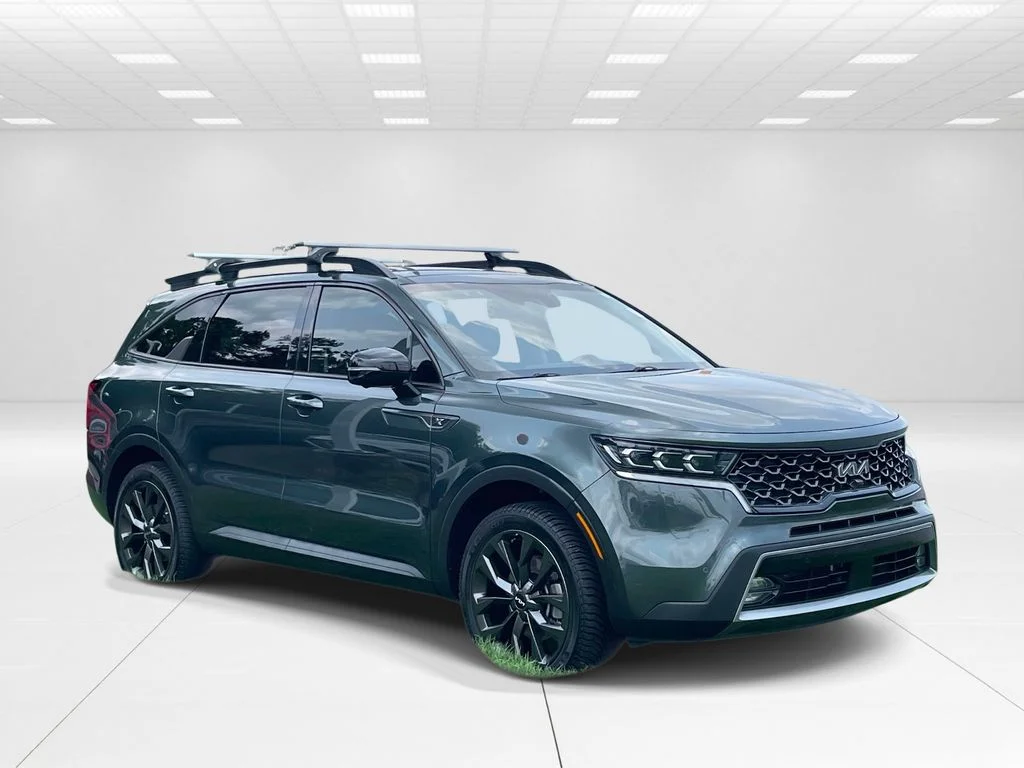 Used 2022 Green Kia X-Line SX Prestige image 1