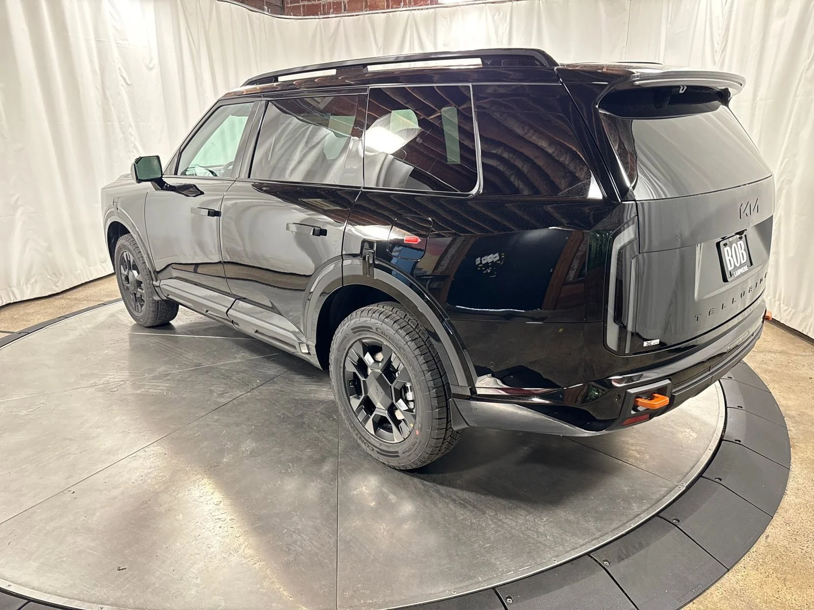 New 2027 Ebony Black Kia X-Pro SX-Prestige image 4