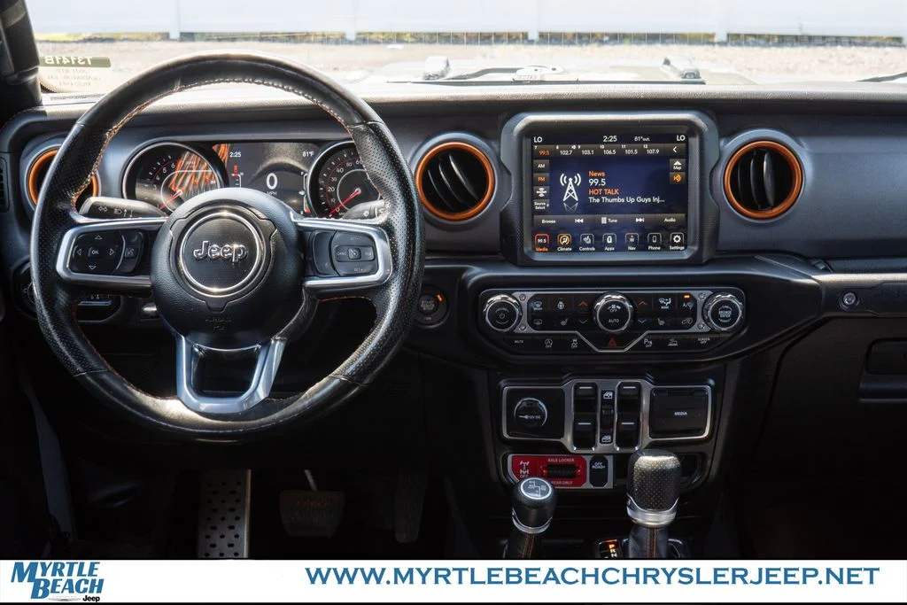 Certified Used 2021 Gray Clearcoat Jeep Mojave image 14