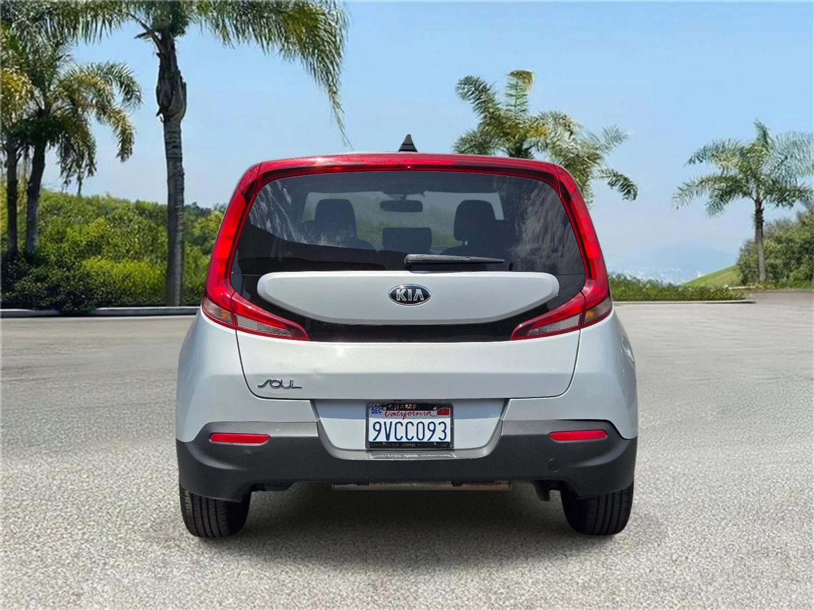 Used 2020 Sparkling Silver Kia LX Manual image 5