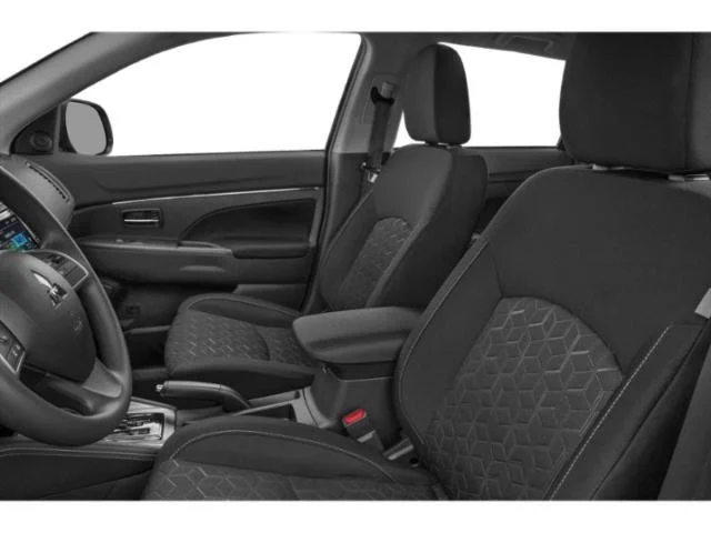 Used 2025 Labrador Black Pearl Mitsubishi ES image 9