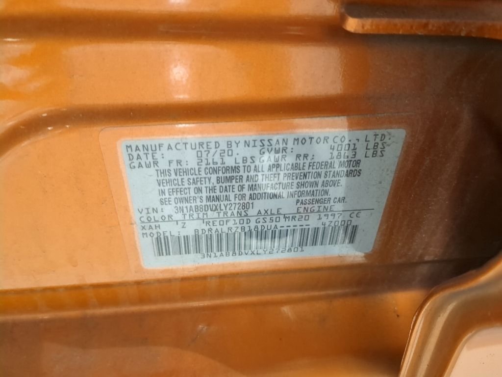 Used 2020 Orange Nissan SR image 16