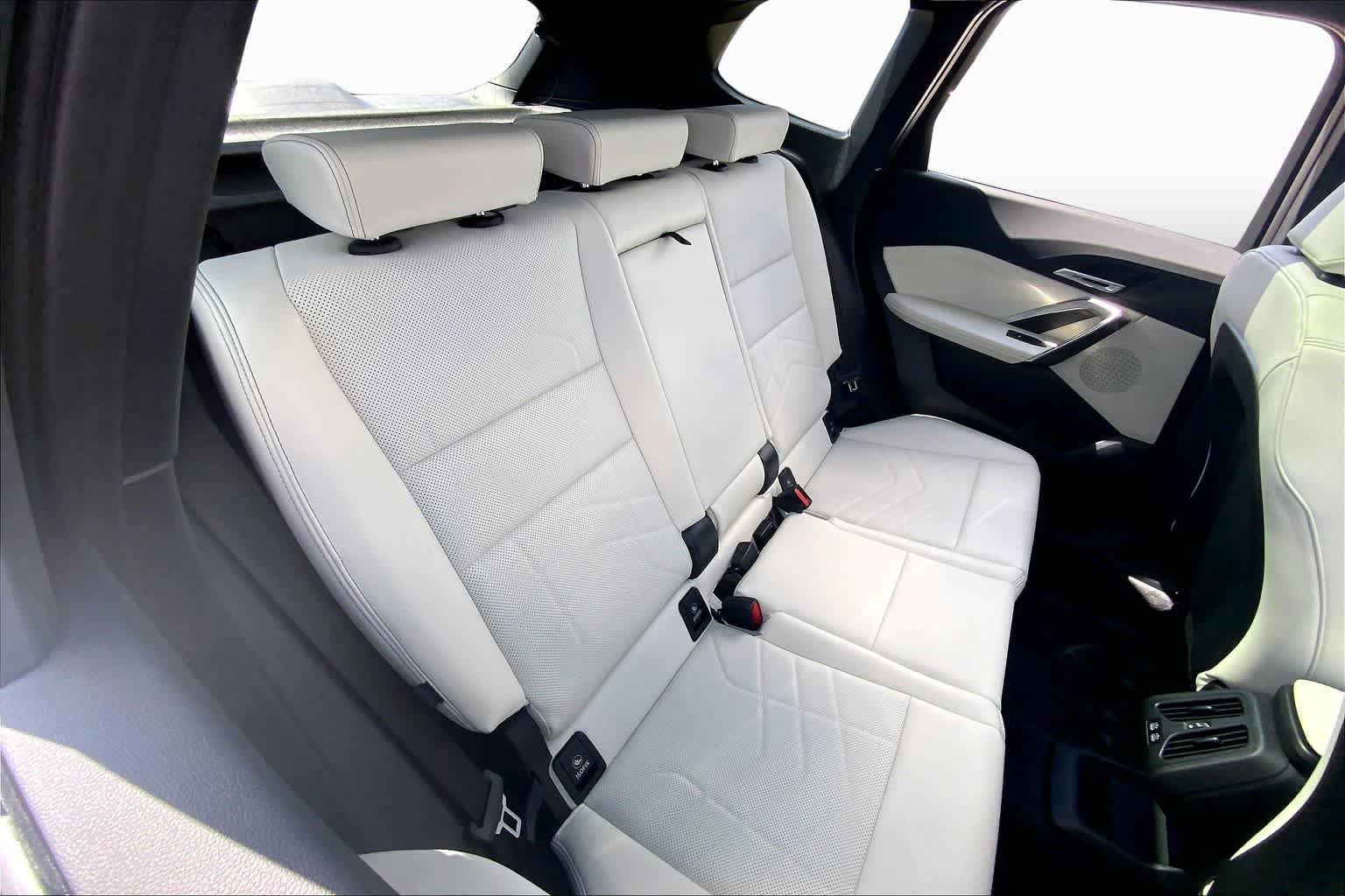 2026 BMW X1 28i - Photo 19