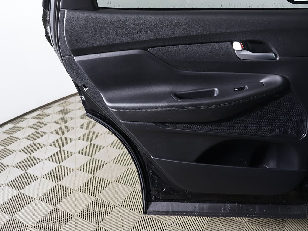 Used 2021 Black Hyundai SEL image 22
