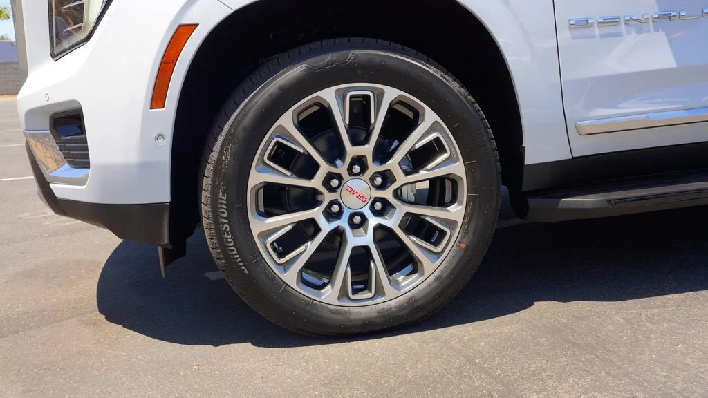 New 2026 Glacier White Tricoat GMC Denali image 7