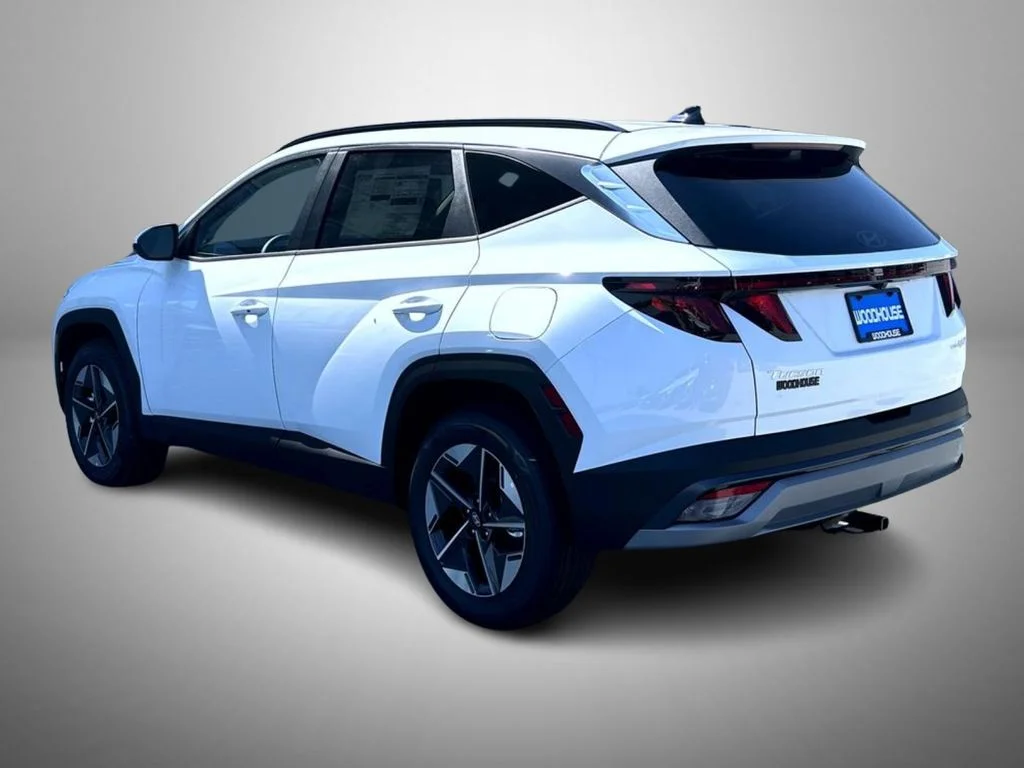 New 2026 White Hyundai SEL image 7
