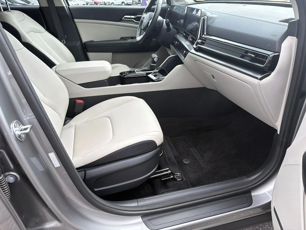 Used 2024 Gray Kia EX image 13