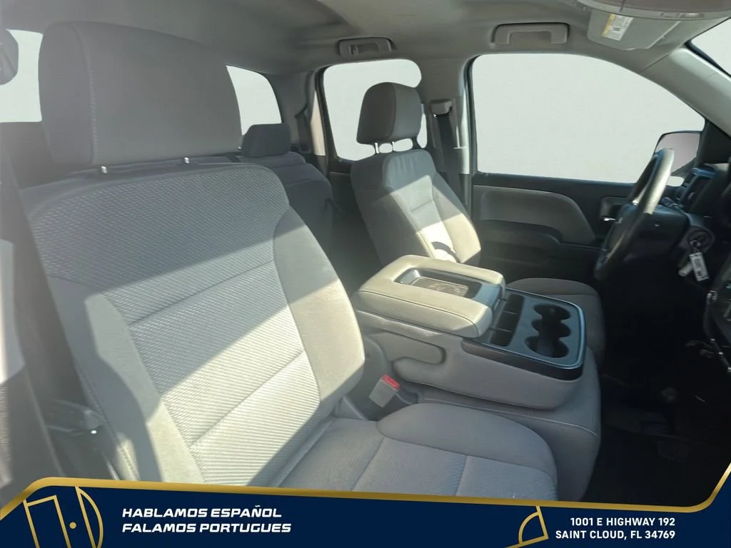 Used 2019 SILVER ICE METALLIC Chevrolet Custom image 24