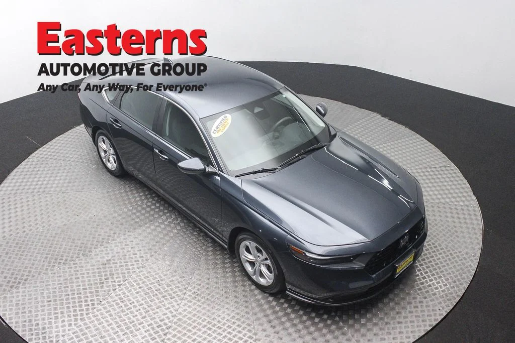 Used 2024 Gray Honda LX image 3