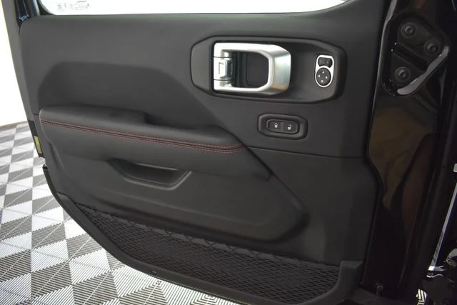 New 2026 Black Clearcoat Jeep Rubicon X image 31