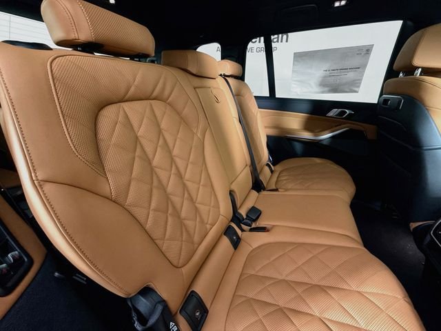New 2027 Black Sapphire Metallic BMW xDrive40i image 30