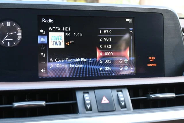 Certified Used 2020 NEBULA GRAY PEARL Lexus 300h image 31