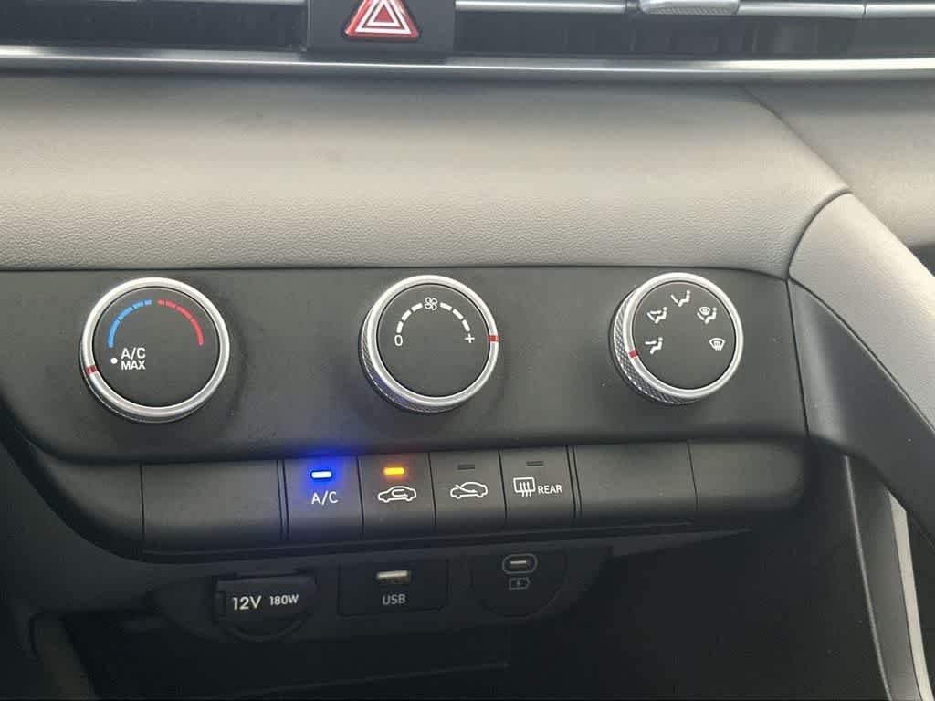 Used 2024 Fluid Metal Hyundai SE image 20