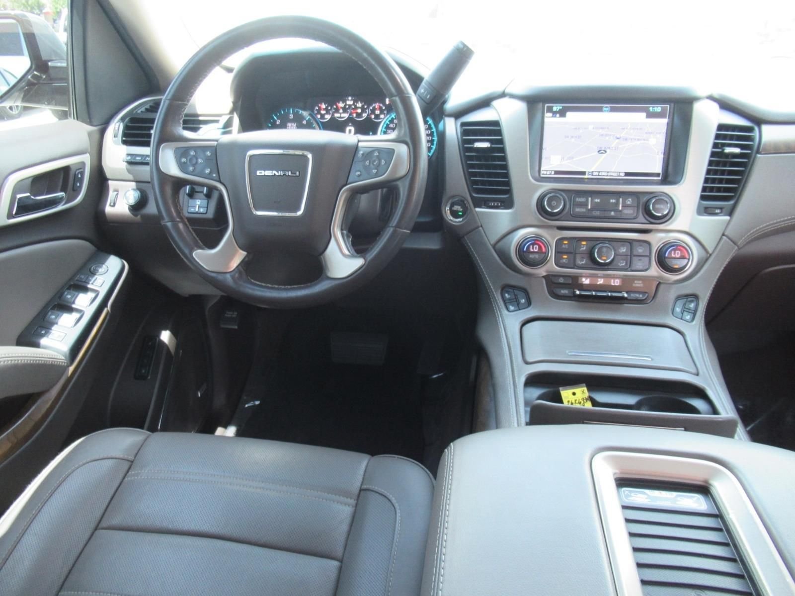 Used 2019  GMC Denali image 13