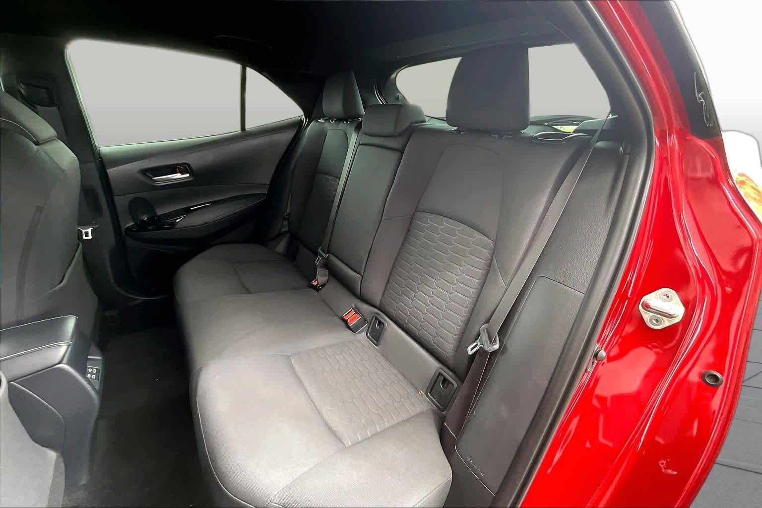 Used 2025 Finish Line Red/Midnight Black Metallic Toyota SE image 19
