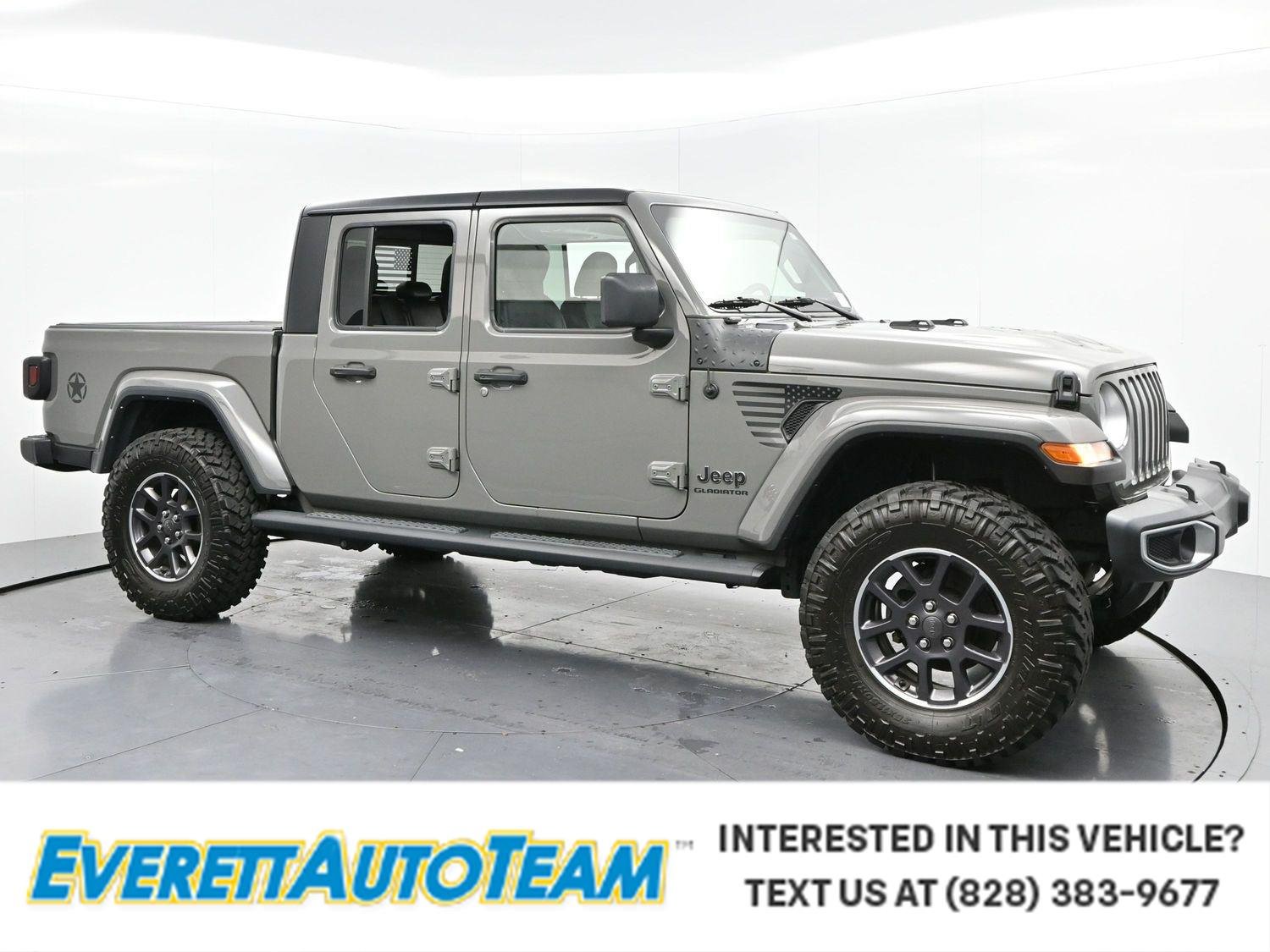2022 Jeep Gladiator Overland's photo