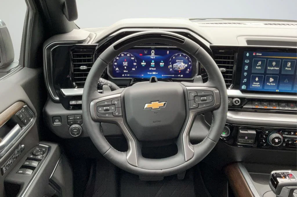 New 2026 Chevrolet Silverado 1500 High Country 4D Crew Cab