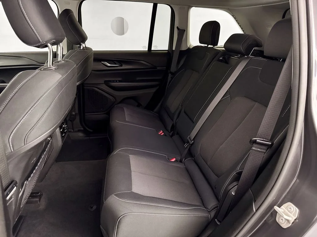 Used 2024 Gray Jeep Laredo X image 25