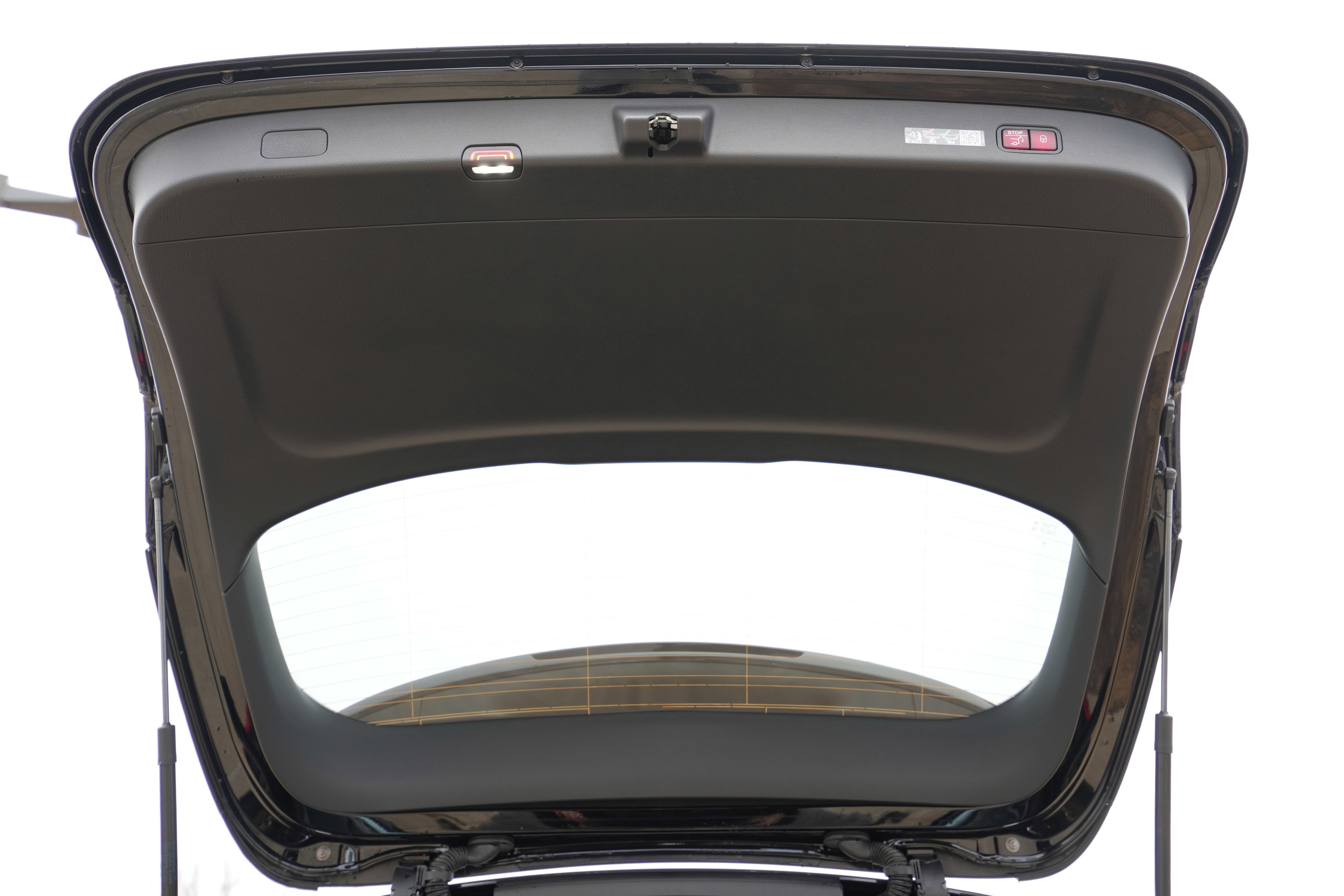 Used 2026 Black Mercedes-Benz GLC 300 image 18