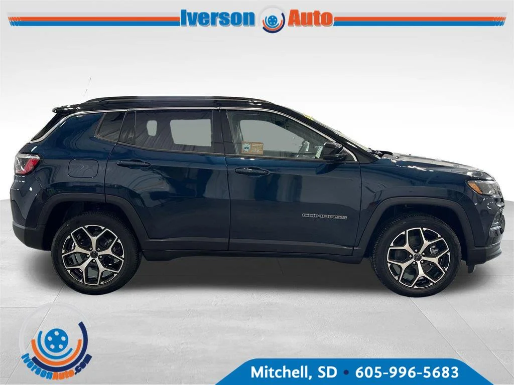 New 2026 Fathom Blue Pearl Coat Jeep Limited image 8