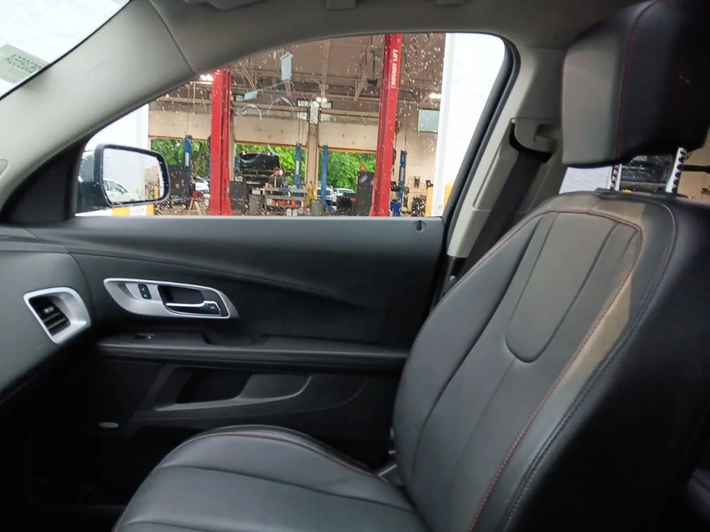 Used 2017 Black Chevrolet Premier image 23