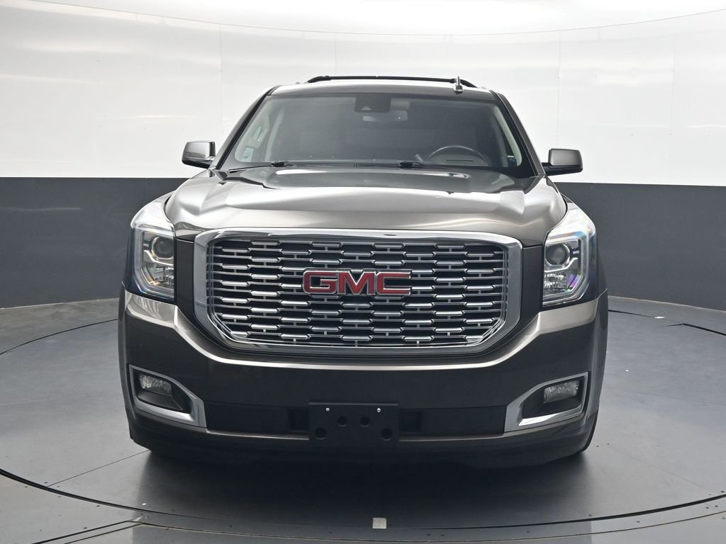 Used 2019 Gray GMC Denali image 14