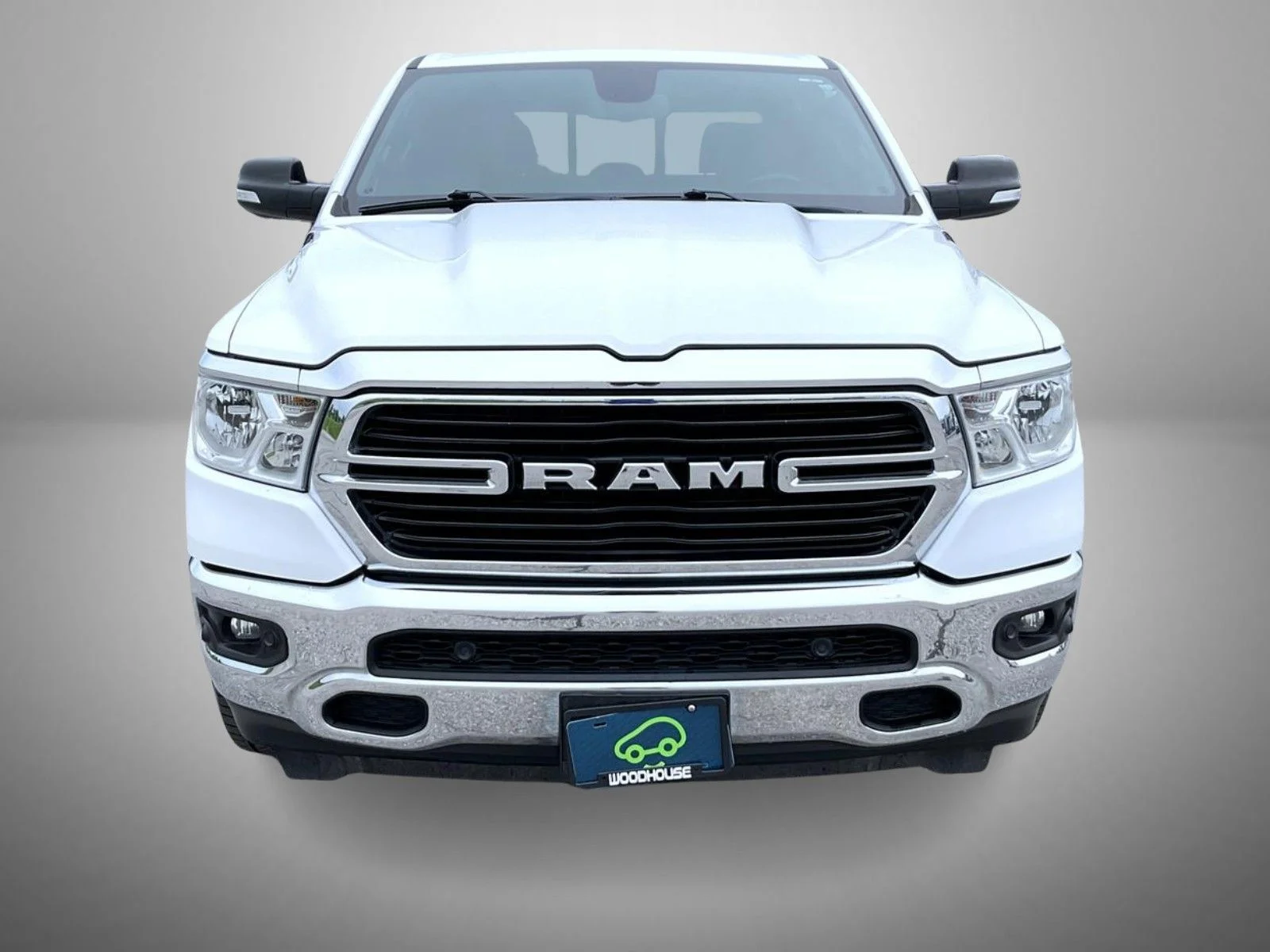 Used 2019 White Ram Big Horn/Lone Star image 2