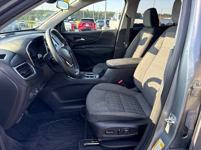 Used 2024 Sterling Gray Metallic Chevrolet LT image 10