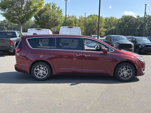 Used 2018 Red Chrysler Touring Plus image 13