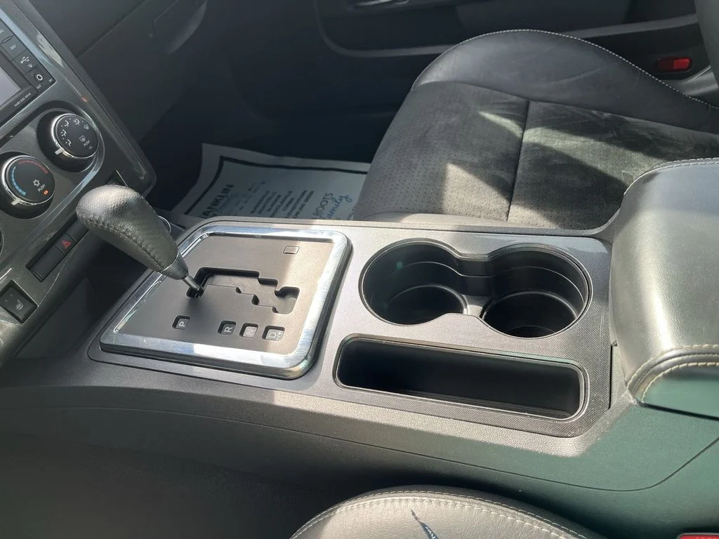 Used 2008 Black Dodge SRT8 image 19