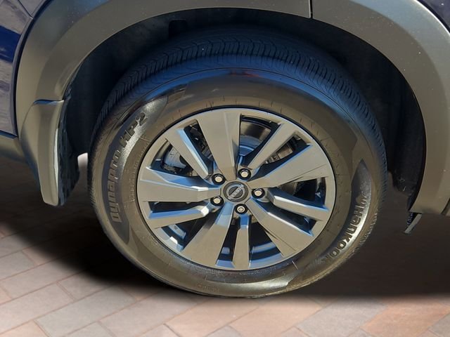 Used 2024 Deep Ocean Blue Nissan SV image 5