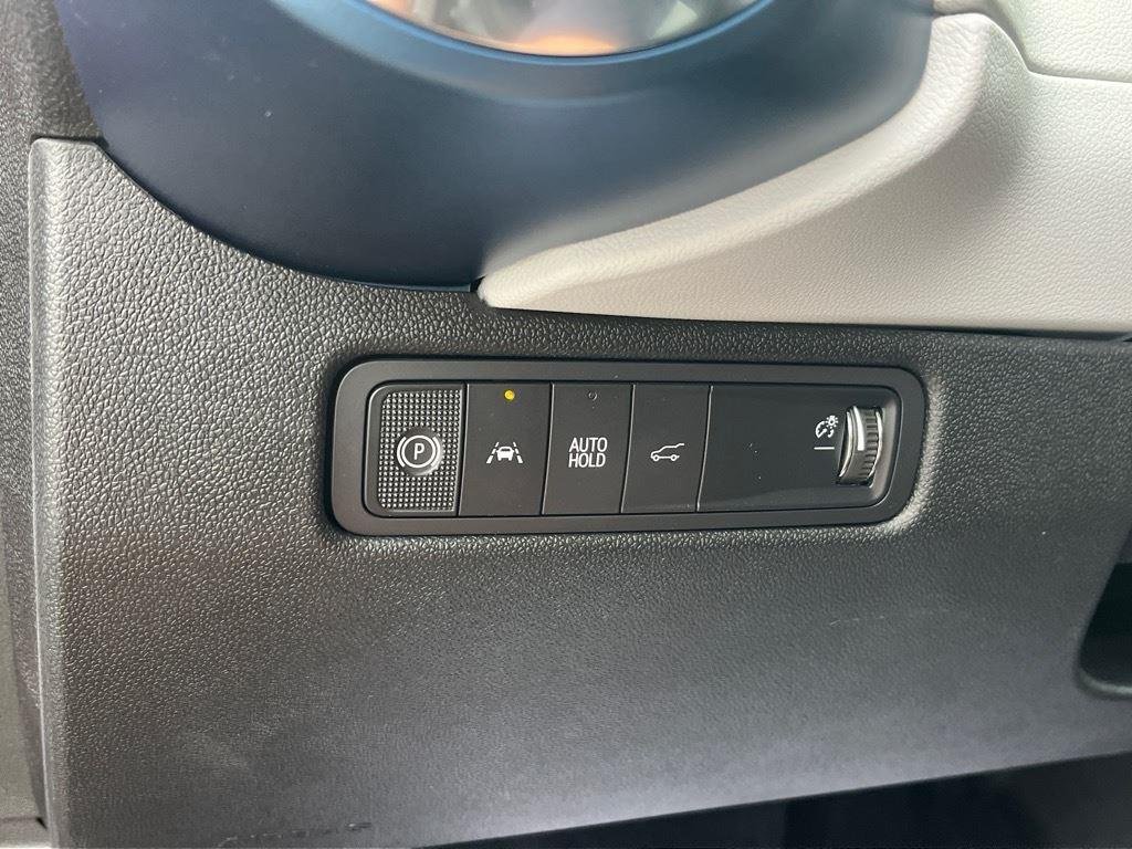 2025 Chevrolet Equinox EV LT - Photo 17