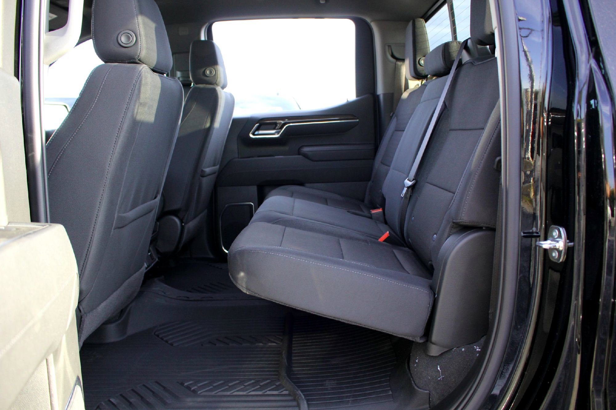 2026 Chevrolet Silverado 1500 LT - Photo 17
