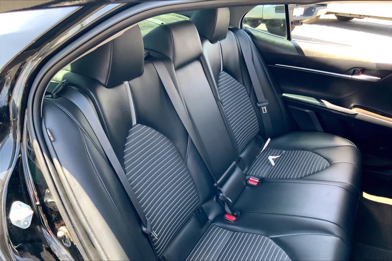 Used 2022 Midnight Black Metallic Toyota Hybrid Nightshade image 19
