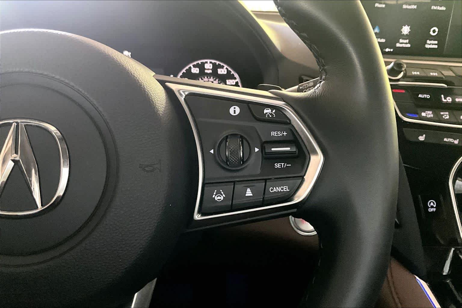 Used 2025 Platinum White Pearl Acura w/Technology Package image 23