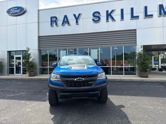 Certified Used 2018 Blue Metallic Chevrolet ZR2 image 8